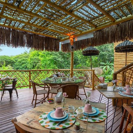 Hotel Vila Kebaya Ilhabela Eksteriør billede