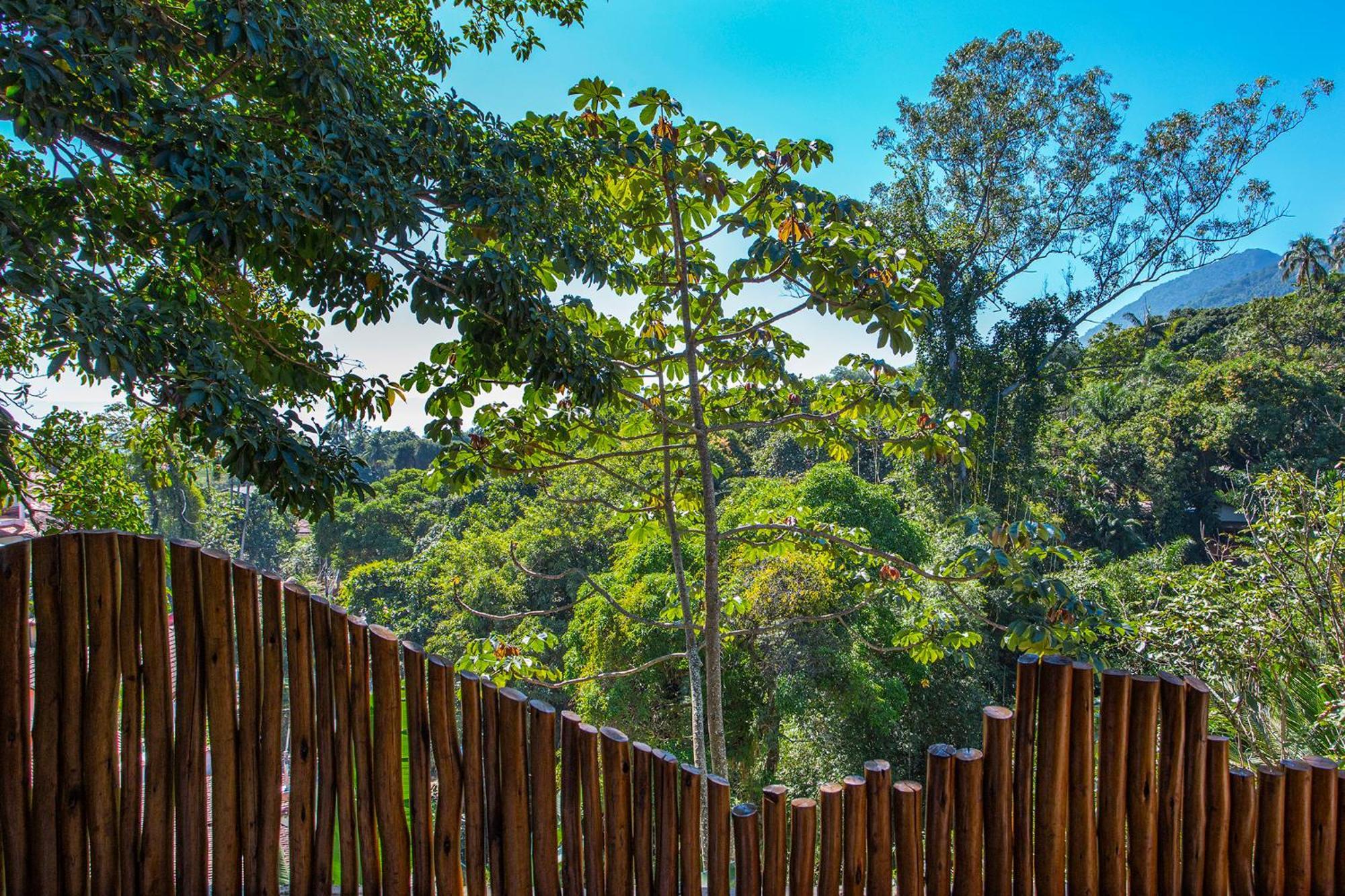 Hotel Vila Kebaya Ilhabela Eksteriør billede